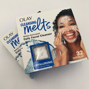 OLAY Cleansing Melts Daily Facial Cleanser - Blue and White 2 boxes